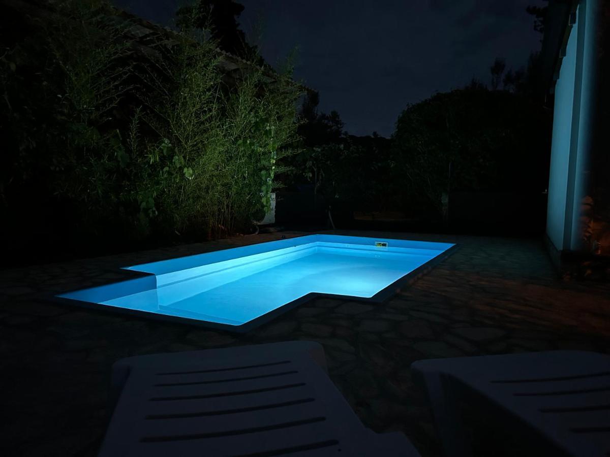 Bokalu With Private Pool Apartment Porec Bagian luar foto