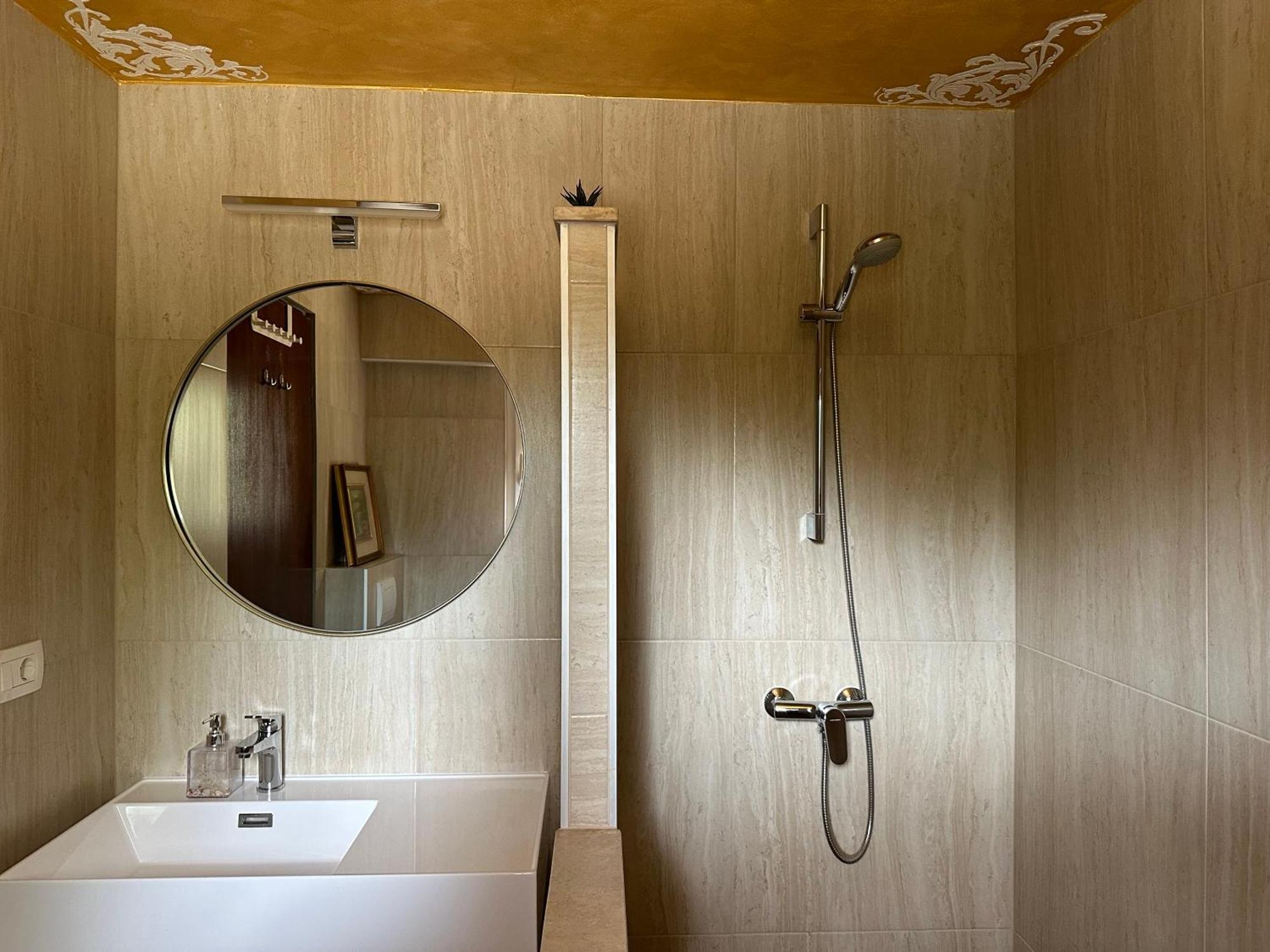 Bokalu With Private Pool Apartment Porec Bagian luar foto